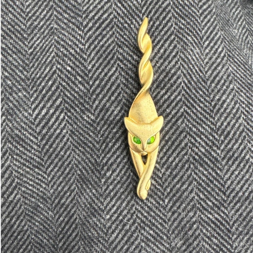 CAJC Brooch Women Gold Excellent Vintage Stylized Cat Green‎ Eyes Pin Whimsigoth